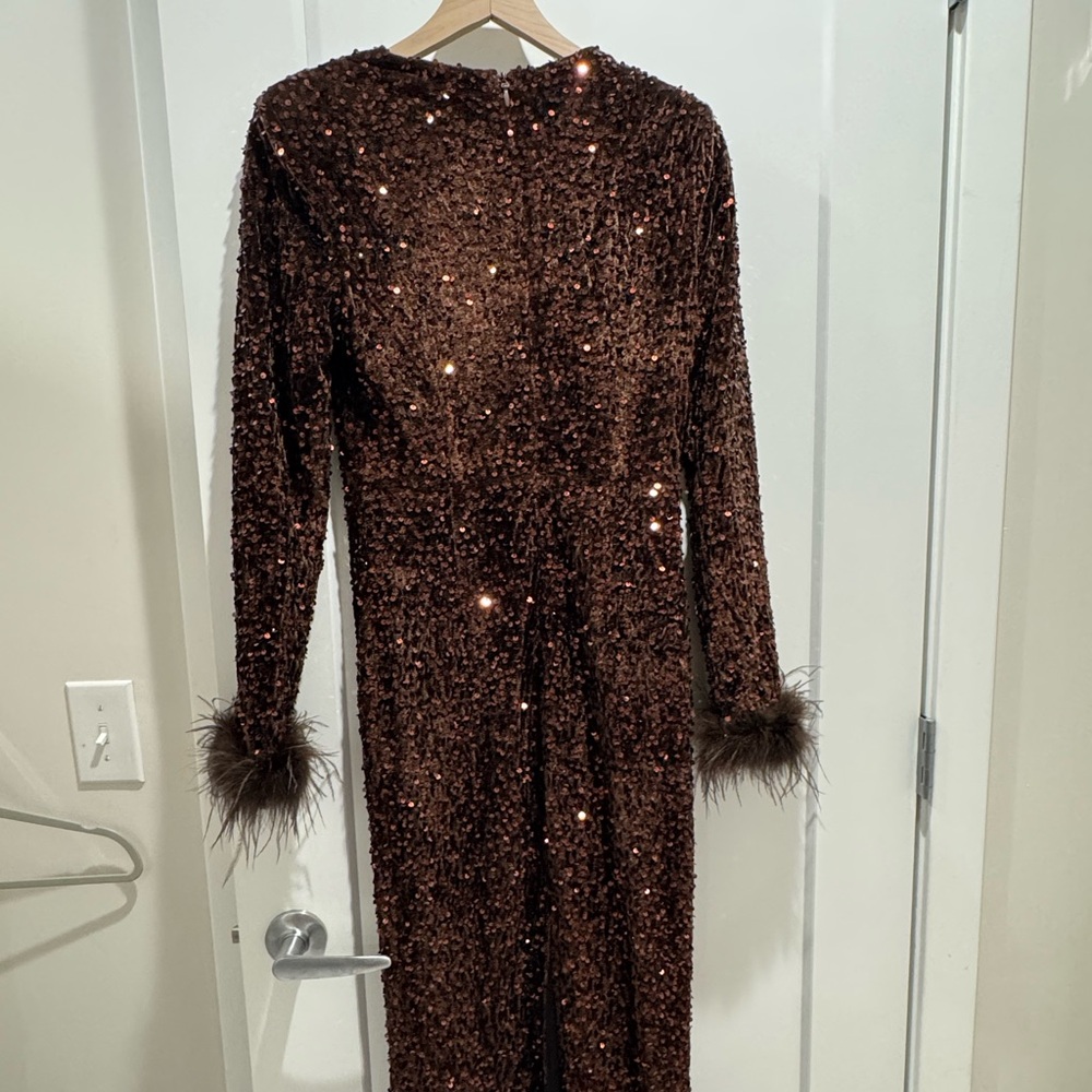 Velour brown sequin midi dress
